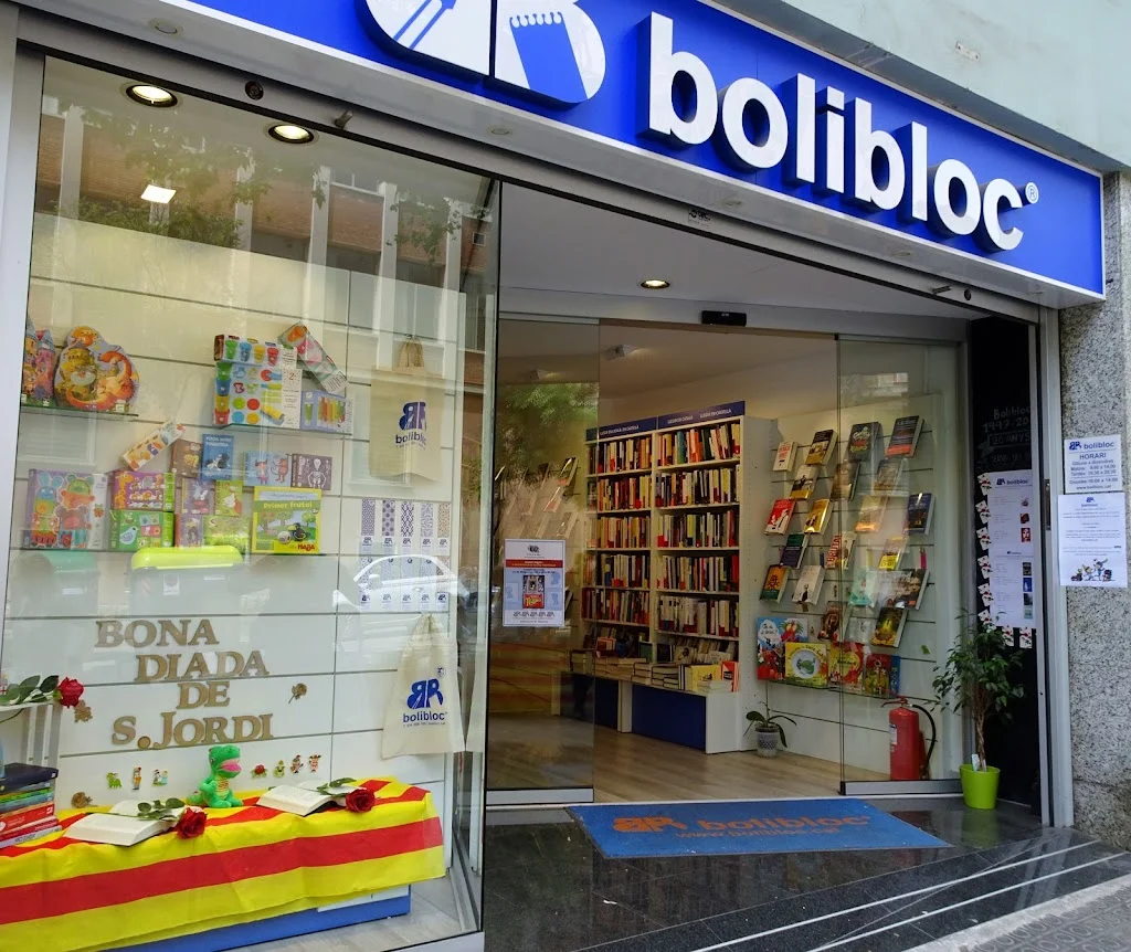 Foto 4 de Bolibloc Llibreria I Papereria