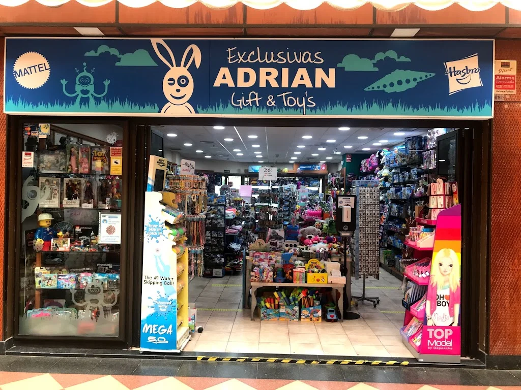 Foto 4 de Exclusivas Adrian
