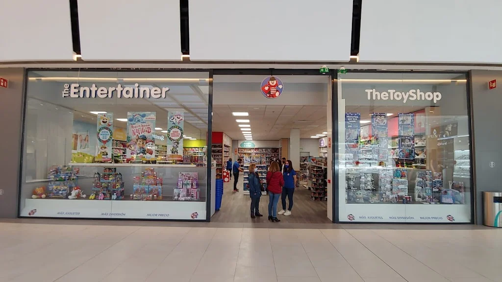 Foto 4 de The Entertainer Caceres C.C. Ruta de la Plata