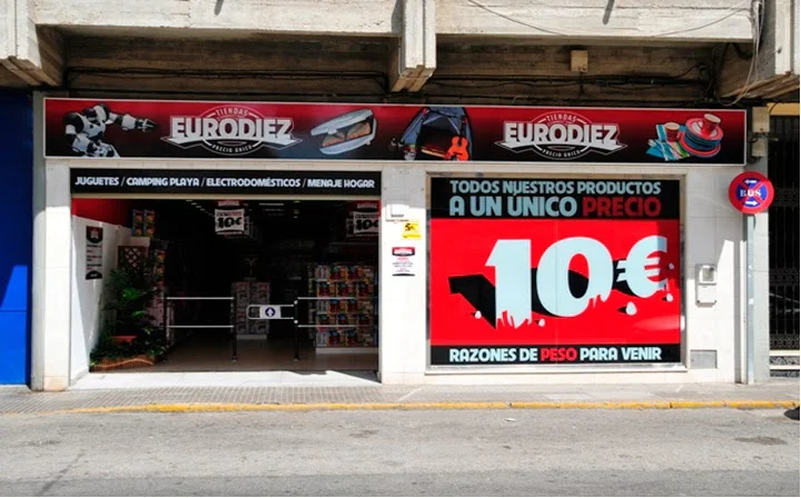 Foto 4 de Tiendas Eurodiez S.L.