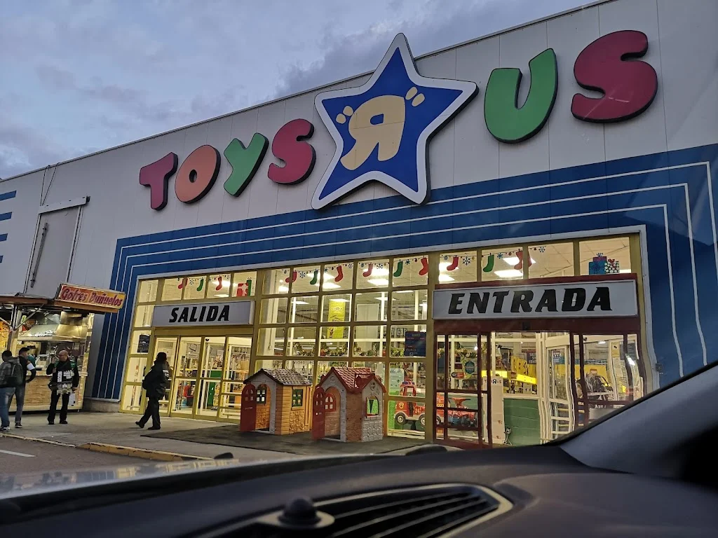 Toys"R"Us