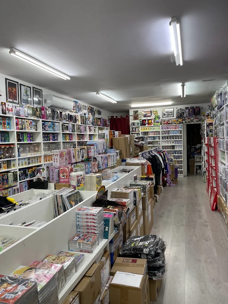 Wonderland Comics